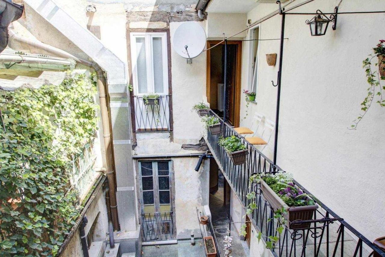 La Perla Piccolo Appartamento In Piazza Orta San Giulio Exterior foto